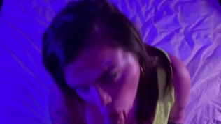 HE FUCKS A CHUBBY GIRL`S MOUTH FROM THE TINDER AFTER A PARTY