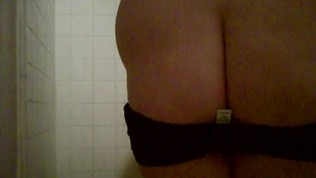 teen bbw cant hold her peeee!!!!!!!!!!!!!!!11