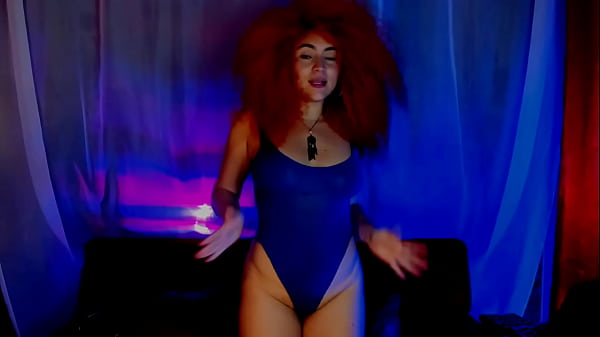 I love to dance and masturbate to destroy myself all over