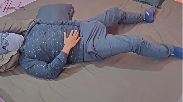 This Cheating Housewife Gets On My Dick And Rides Beautifully.
