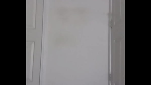 Eating snacks to make my ass look fat for free before checking to see if I still have semen anyone can feel free to join along 1